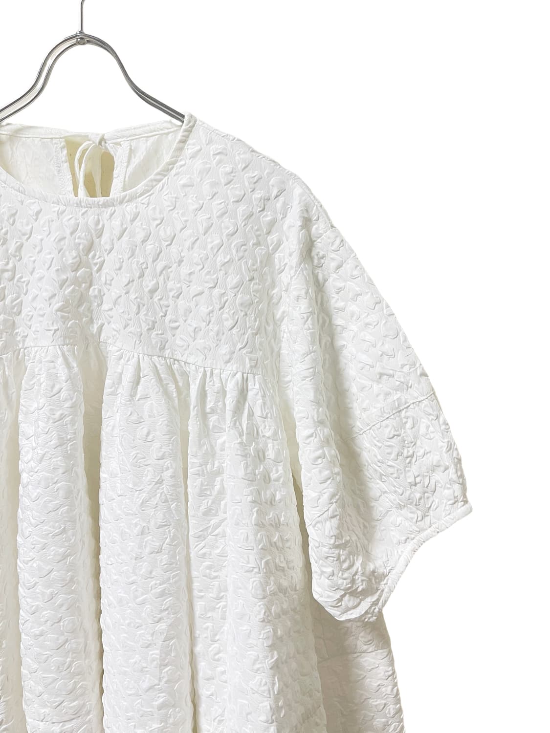 JPN Embossed Volume Blouse 상품이미지2