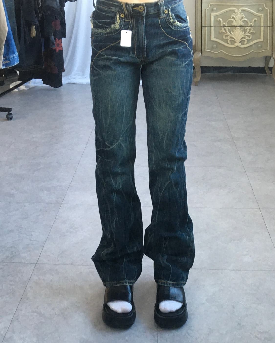 Back stud point washing denim pants 상품이미지1