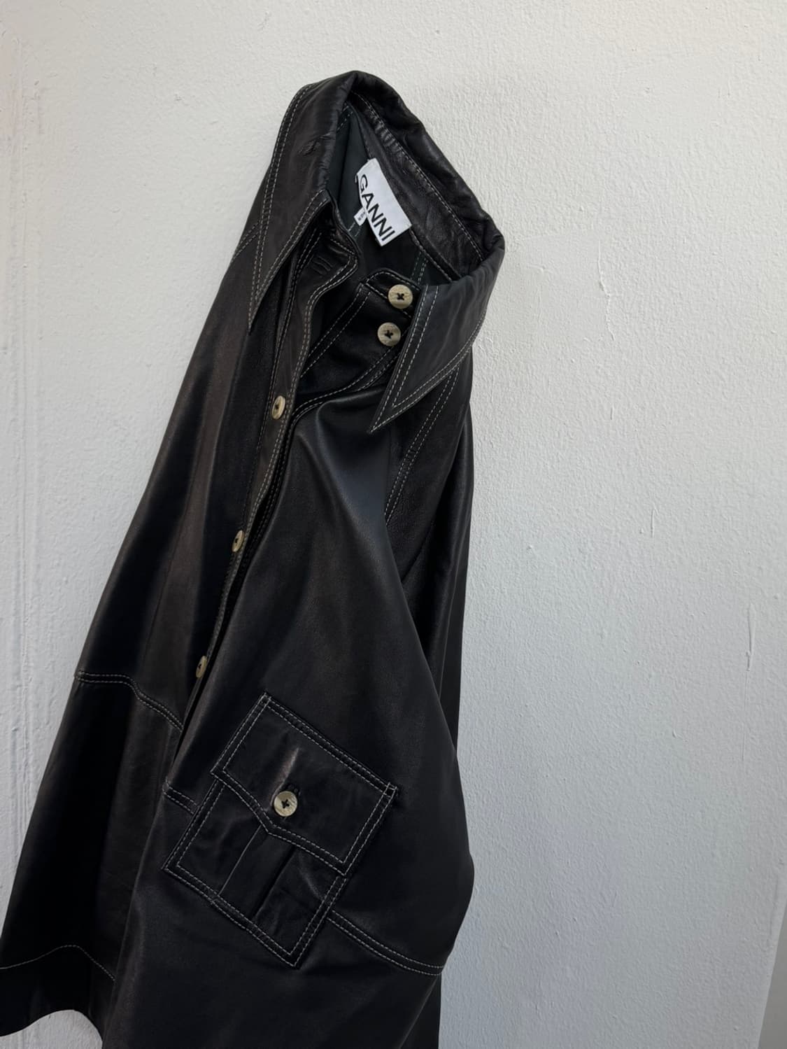 가니 오버사이즈 레더 셔츠  상품이미지1