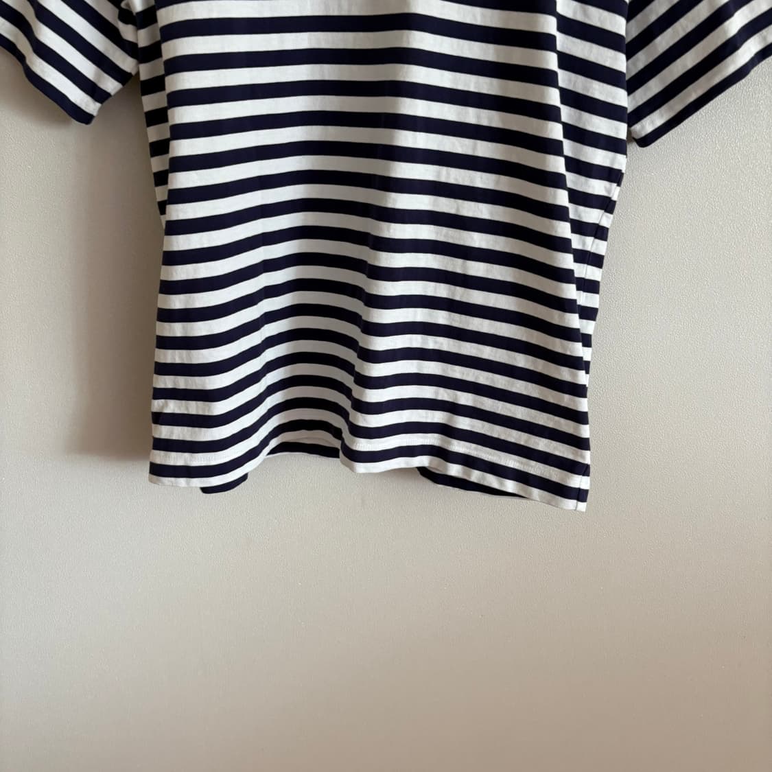 8세컨즈 네이비 스트라이프 반팔 티셔츠 L(100) 상품이미지2