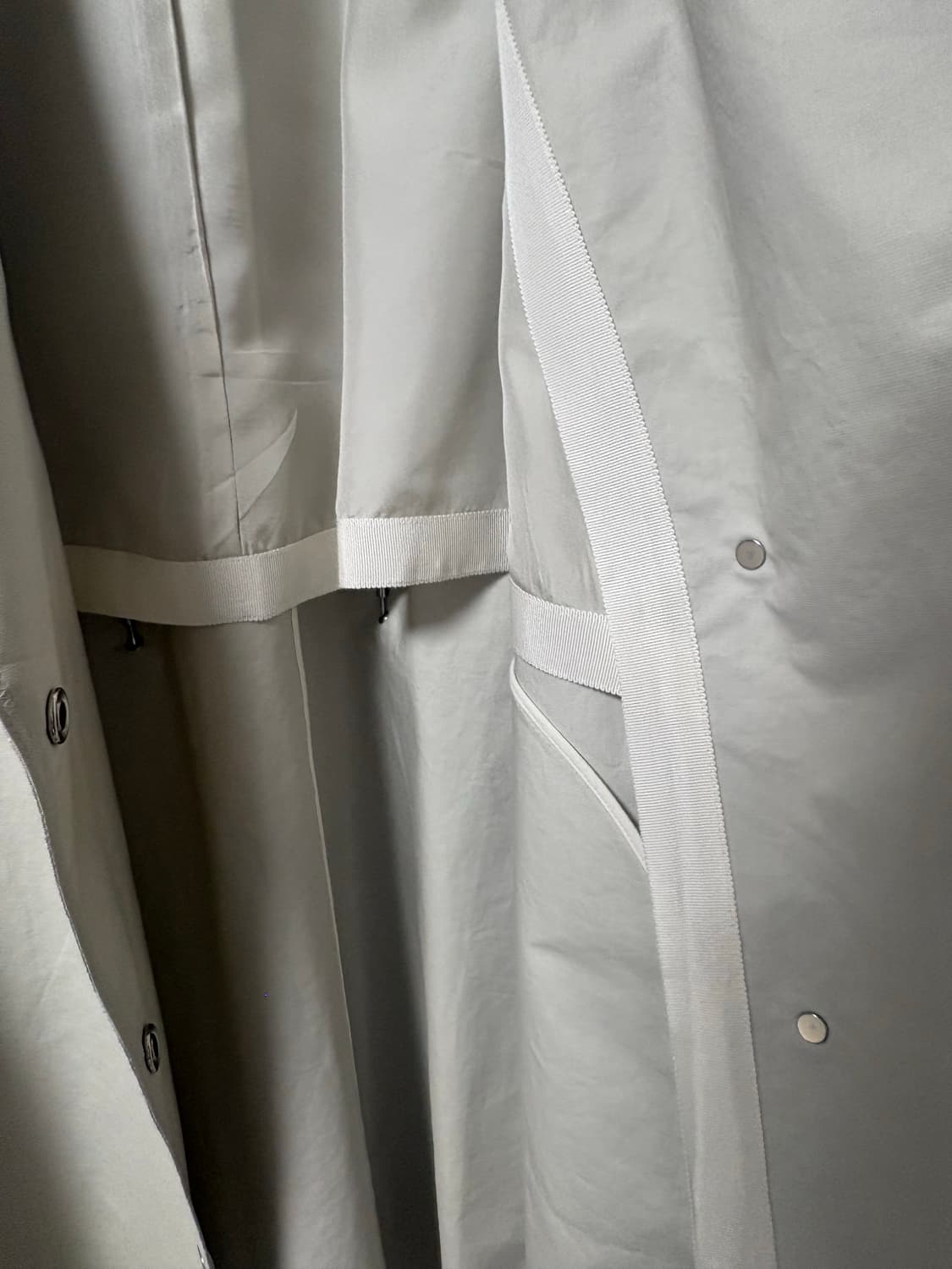 랑방컬렉션아이보리트렌치코트 상품이미지5