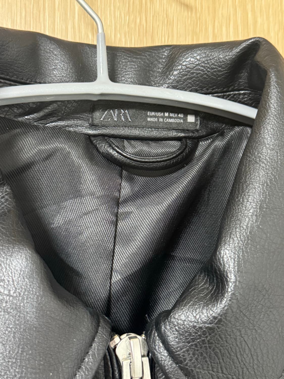 자라 레더자켓 상품이미지4