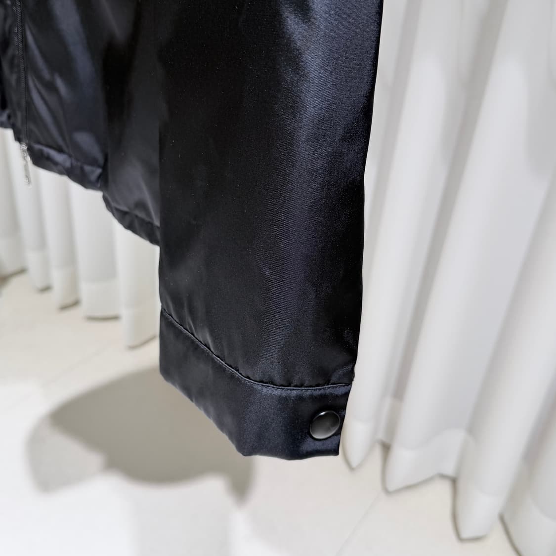 L / 프라다 리나일론 블랙 오버셔츠 자켓 상품이미지4