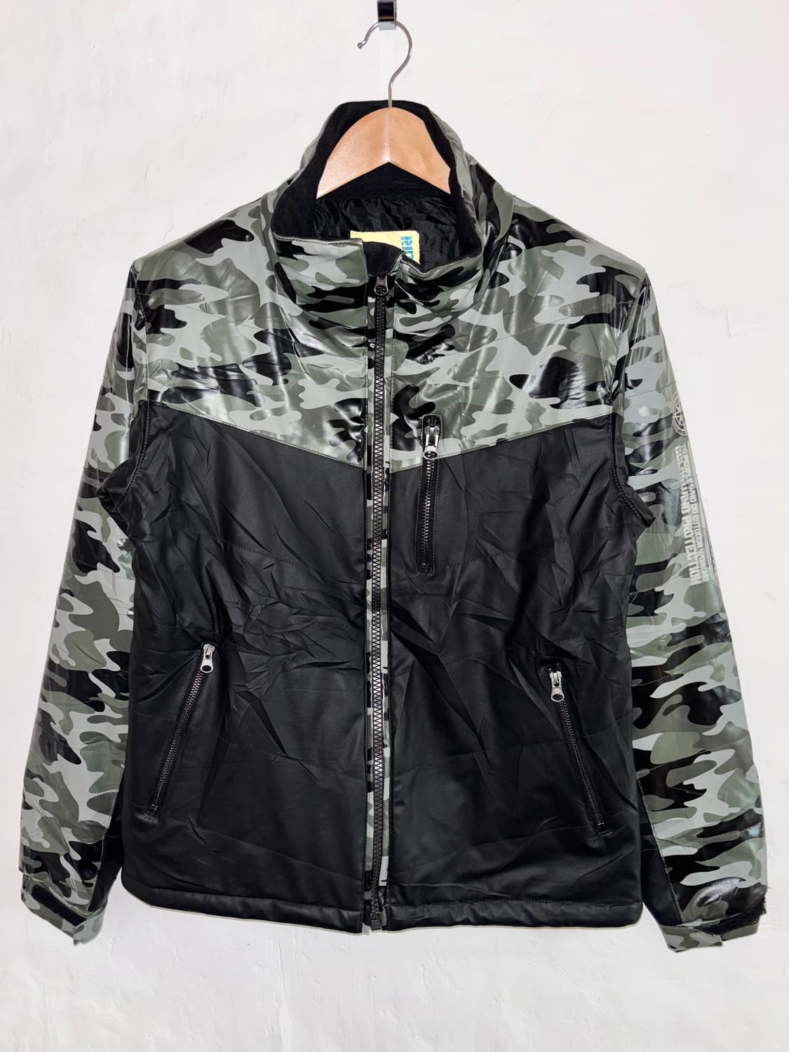 RIDE ON AEGIS PVC 패딩 자켓 / Camo 상품이미지1