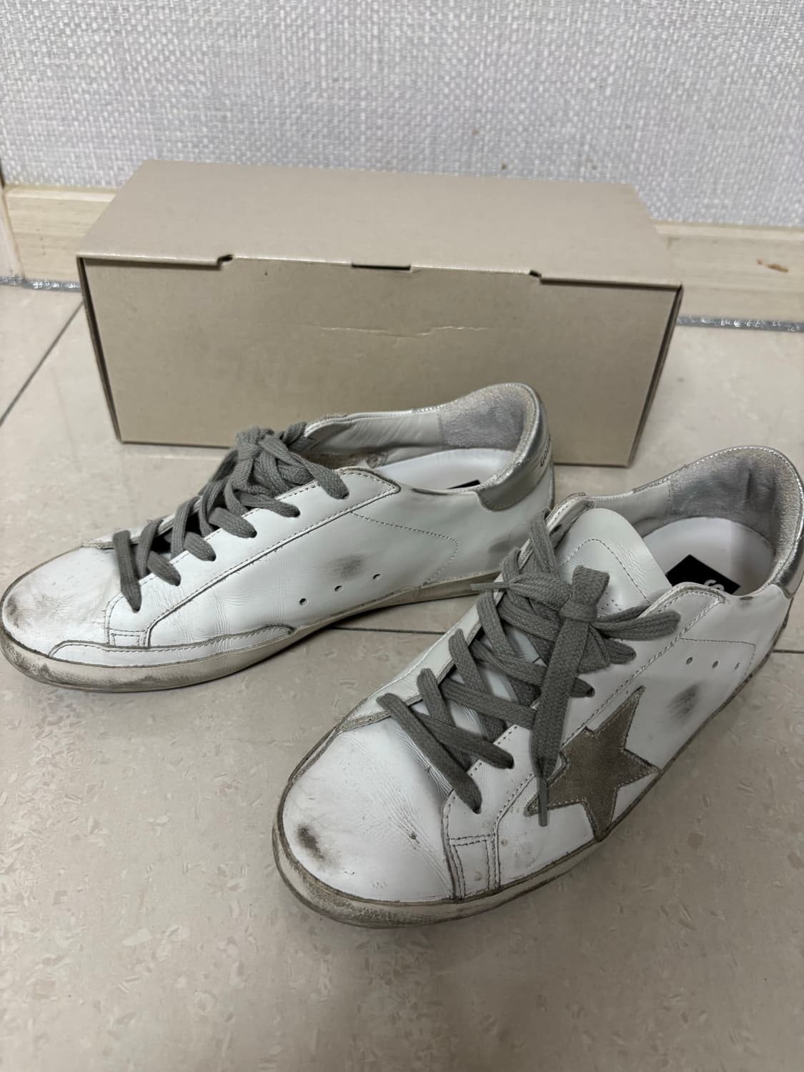 골든구스 슈퍼스타 화이트 실버탭 상품이미지2