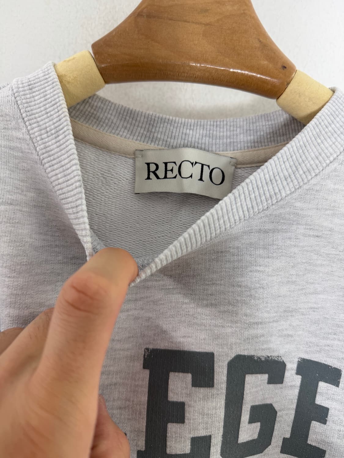 렉토 recto 렉토맨투맨 스웻셔츠 크롭맨투맨 상품이미지3