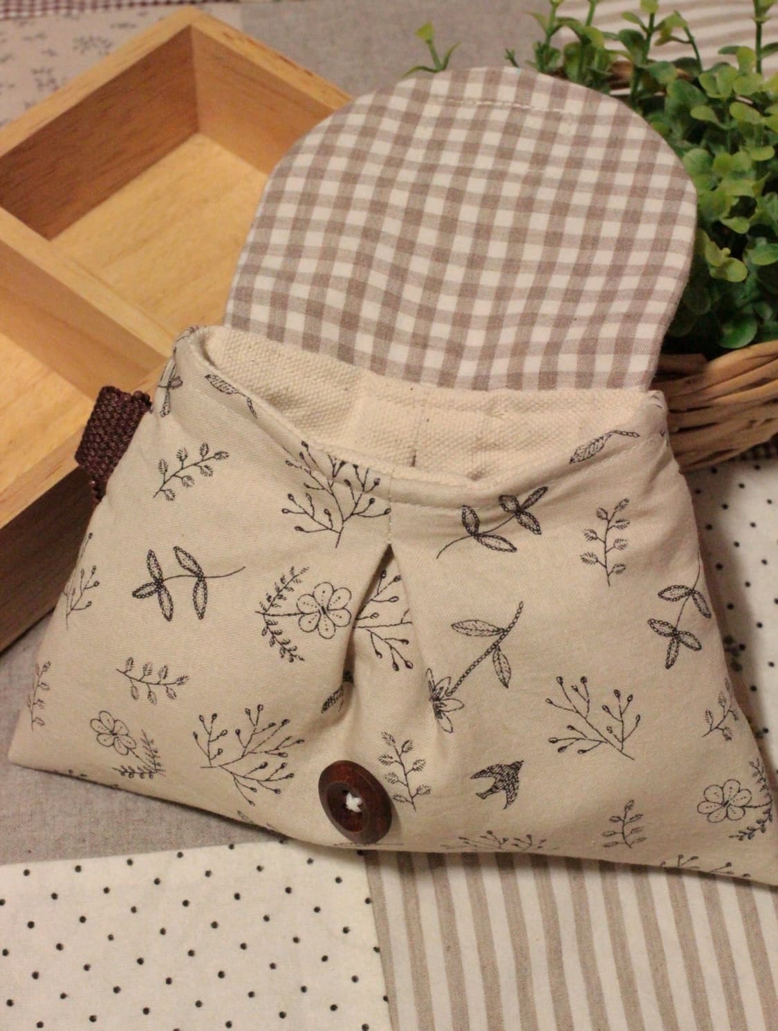 핸드메이드 핀턱 단추 파우치 상품이미지5