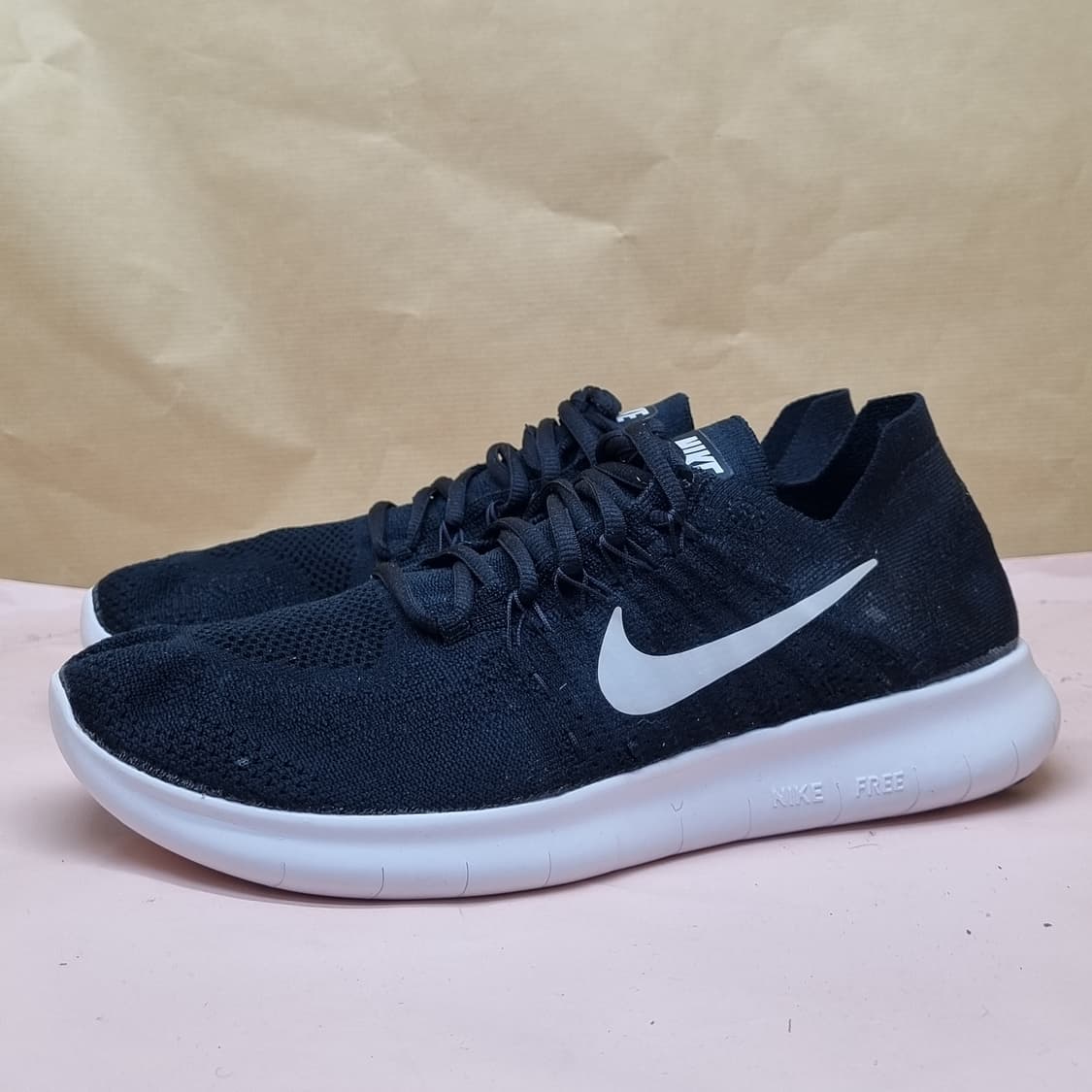 나이키 프리 런 플라이니트 남성운동화265 상품이미지1