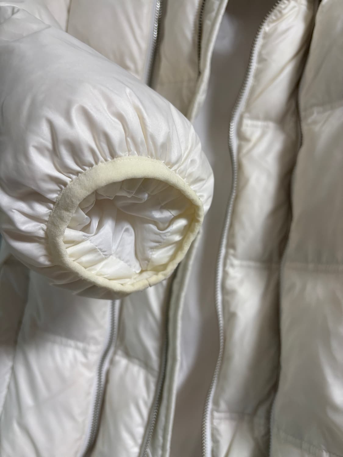 후드바이에어 14fw 패딩 상품이미지5