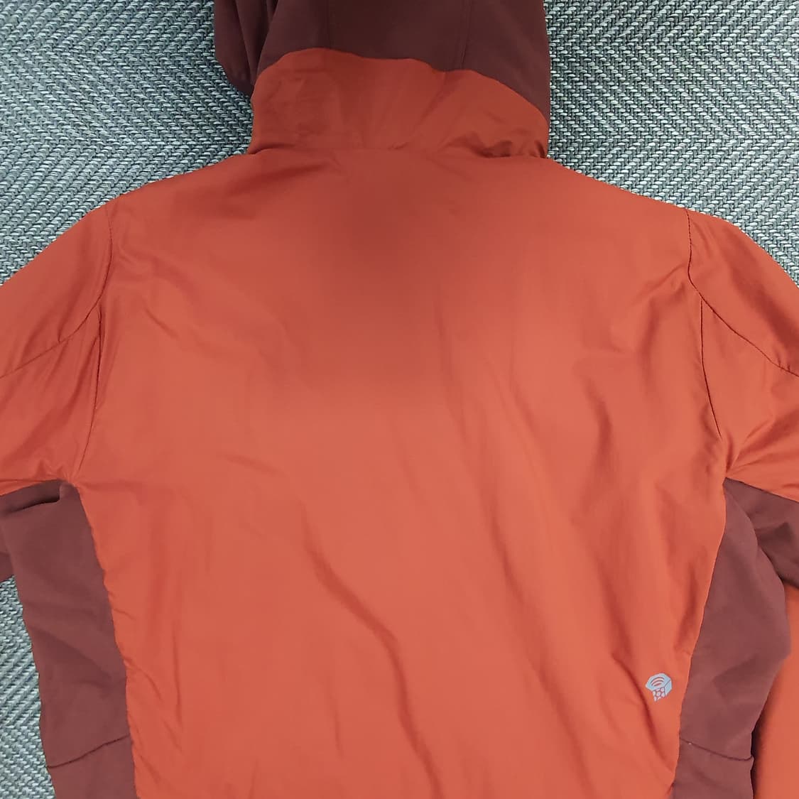 미착용 마운틴하드웨어 간절기 후드집업 남자115 상품이미지8