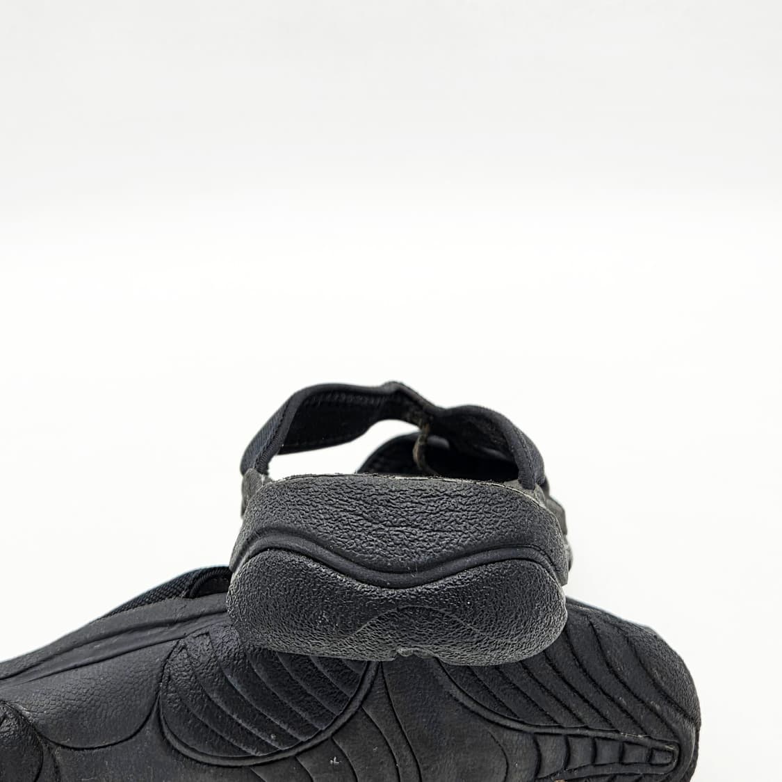  KEEN 와이메아 PCL 슬라이드 블랙 (280)  상품이미지2