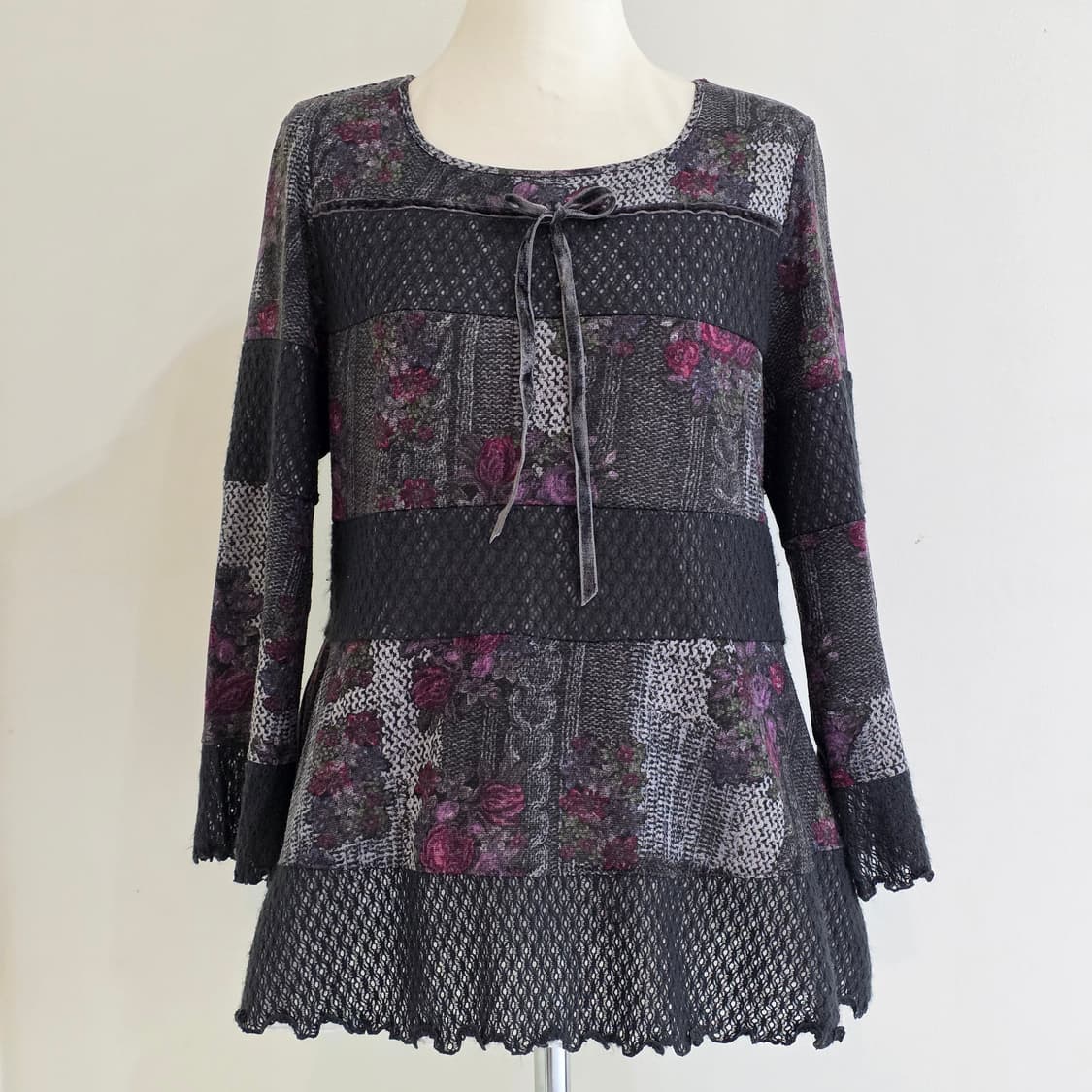 보헤미안 그레이 니트 모리걸st 플라워 패치워크 슬리브블라우스 상품이미지3