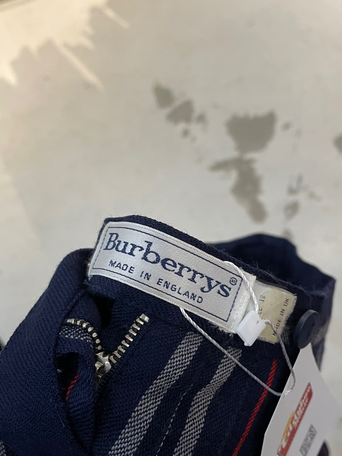 버버리 네이비 노바 체크 리버시블 스커트  상품이미지8