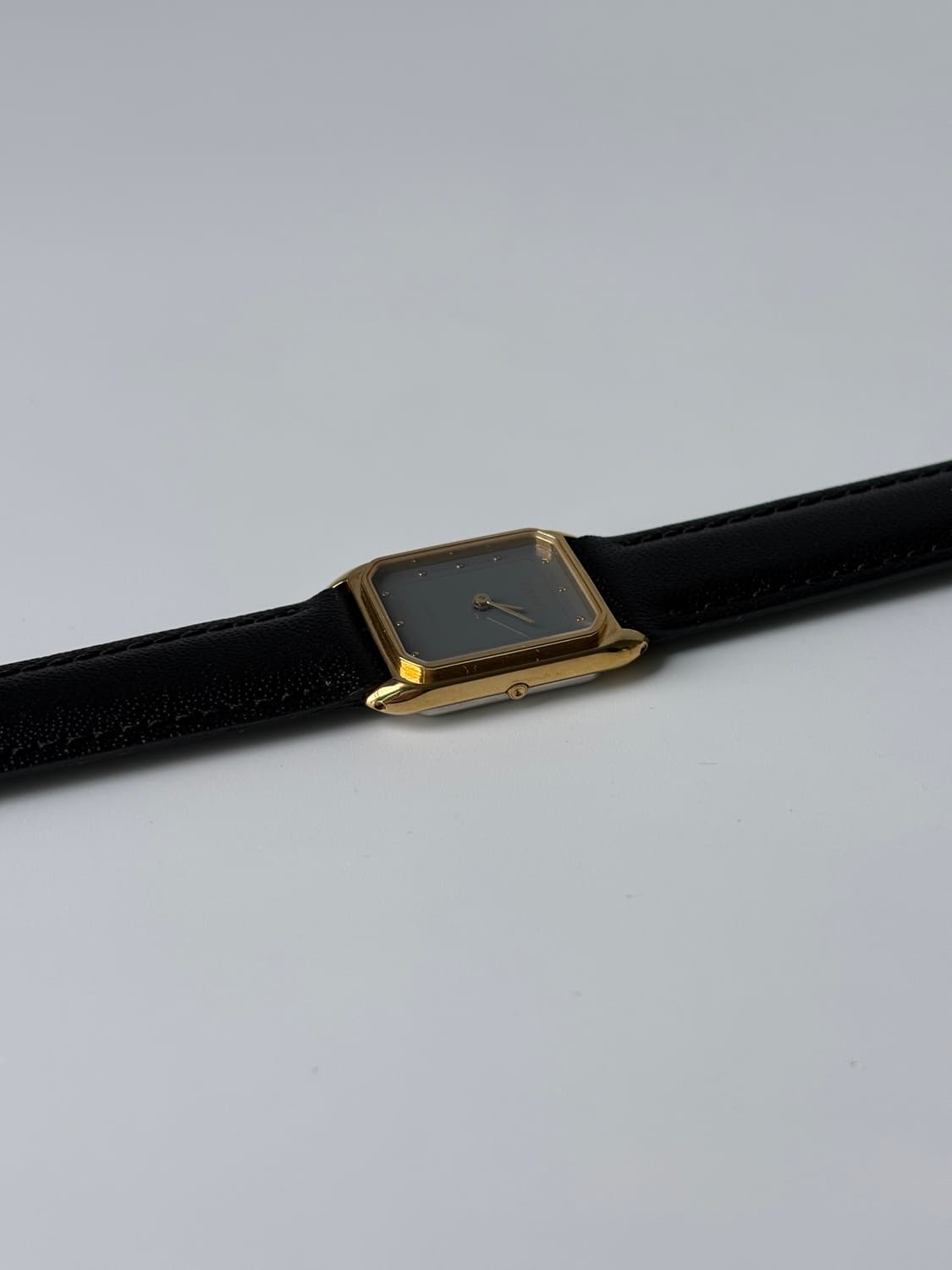 1980s Grey Dial Gold Tank Ladies Quartz 상품이미지5