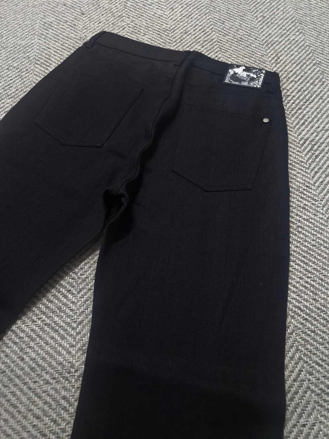 (새상품) 모드나인 블랙스타 31인치 상품이미지4