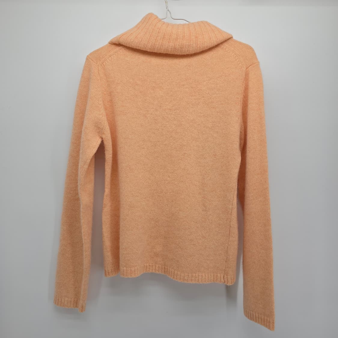 오렌지색 터틀넥 니트 스웨터 일본 빈티지 상품이미지5