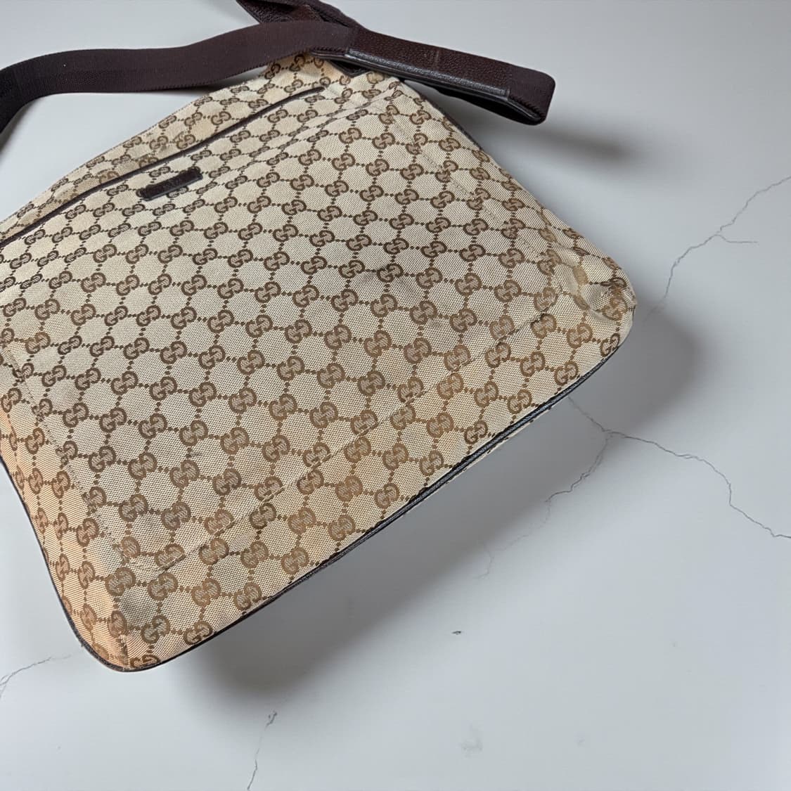 구찌 GG로고 캔버스 메신저 백 상품이미지4