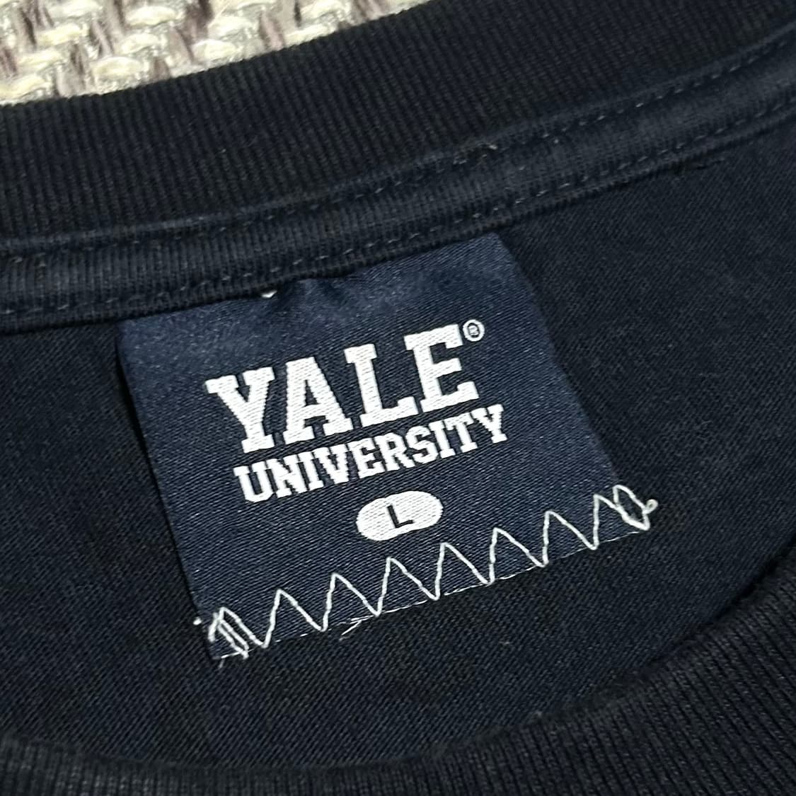 [L] Yale 예일 네이비 라운드 반팔티 상품이미지4