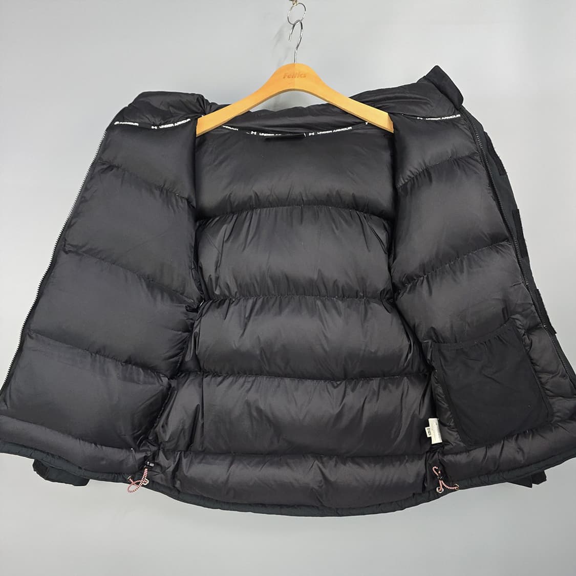 언더아머 구스다운 자켓 M 상품이미지7