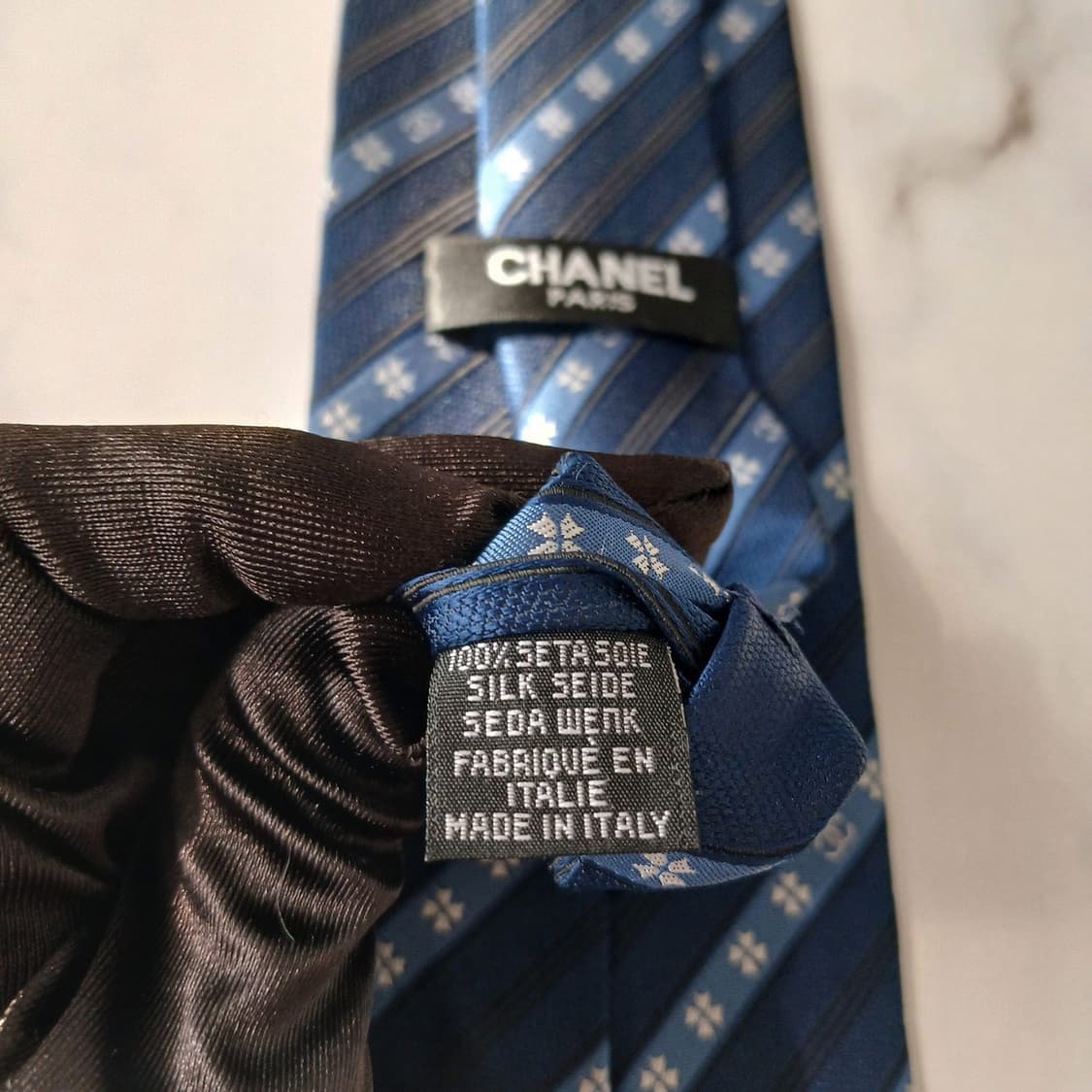 샤넬 실크 블루 자카드 로고 패턴 넥타이 9.5cm A~B등급 E849
 상품이미지6