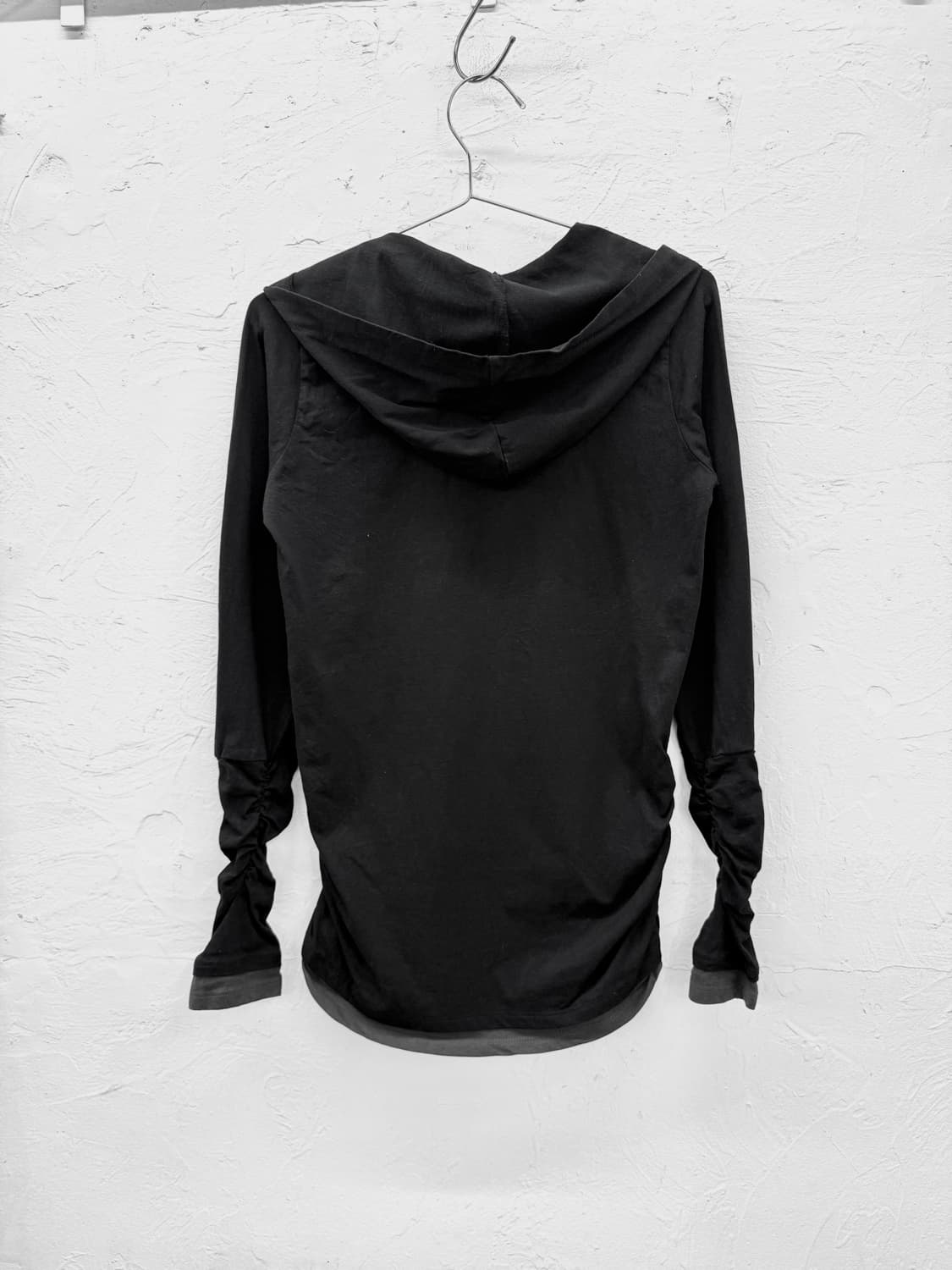 laru 셔링 후드 롱슬리브 상품이미지5