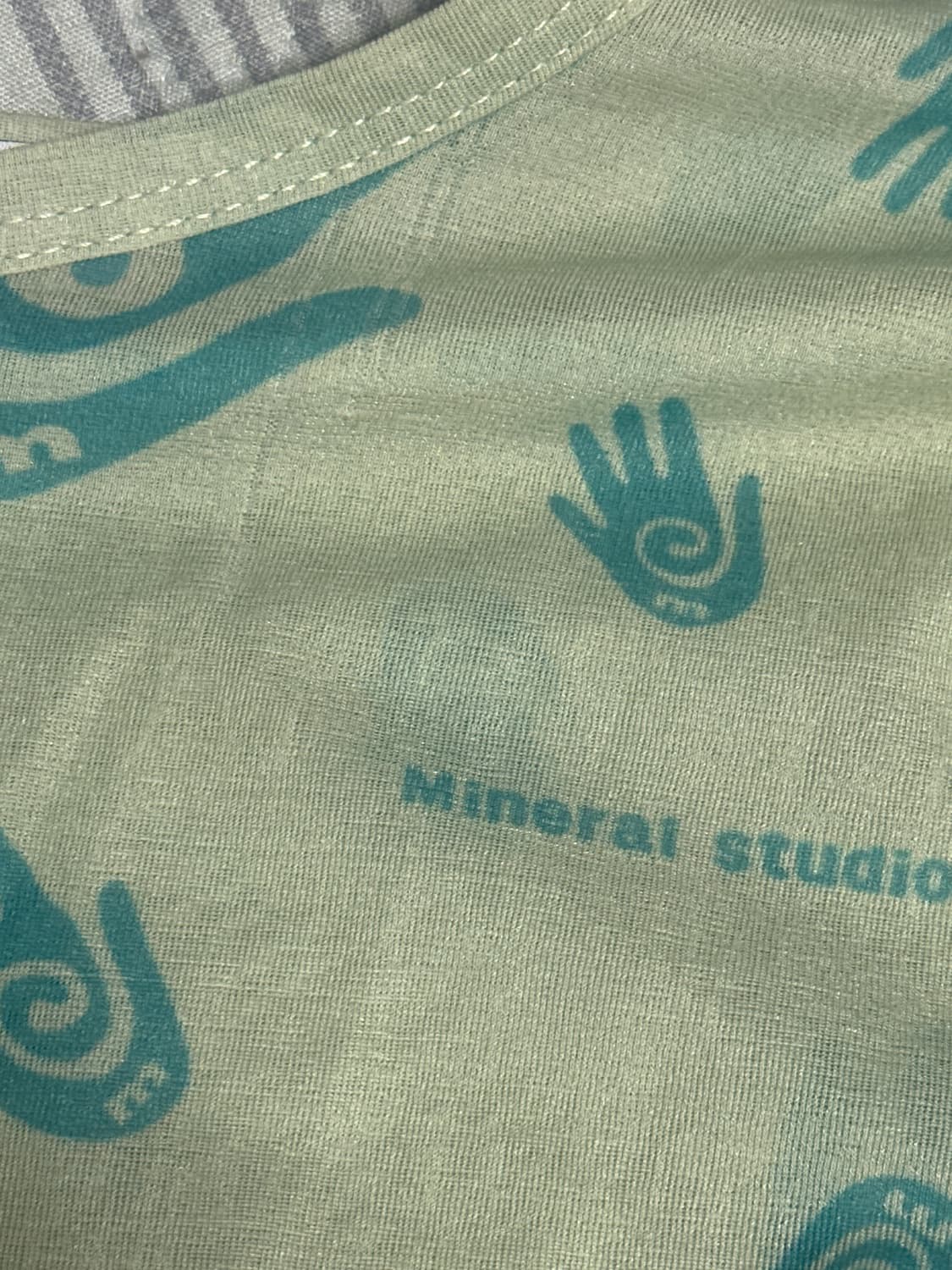 mineral studio 미네랄스튜디오 핸즈 롱 슬리브 메론 S 상품이미지2