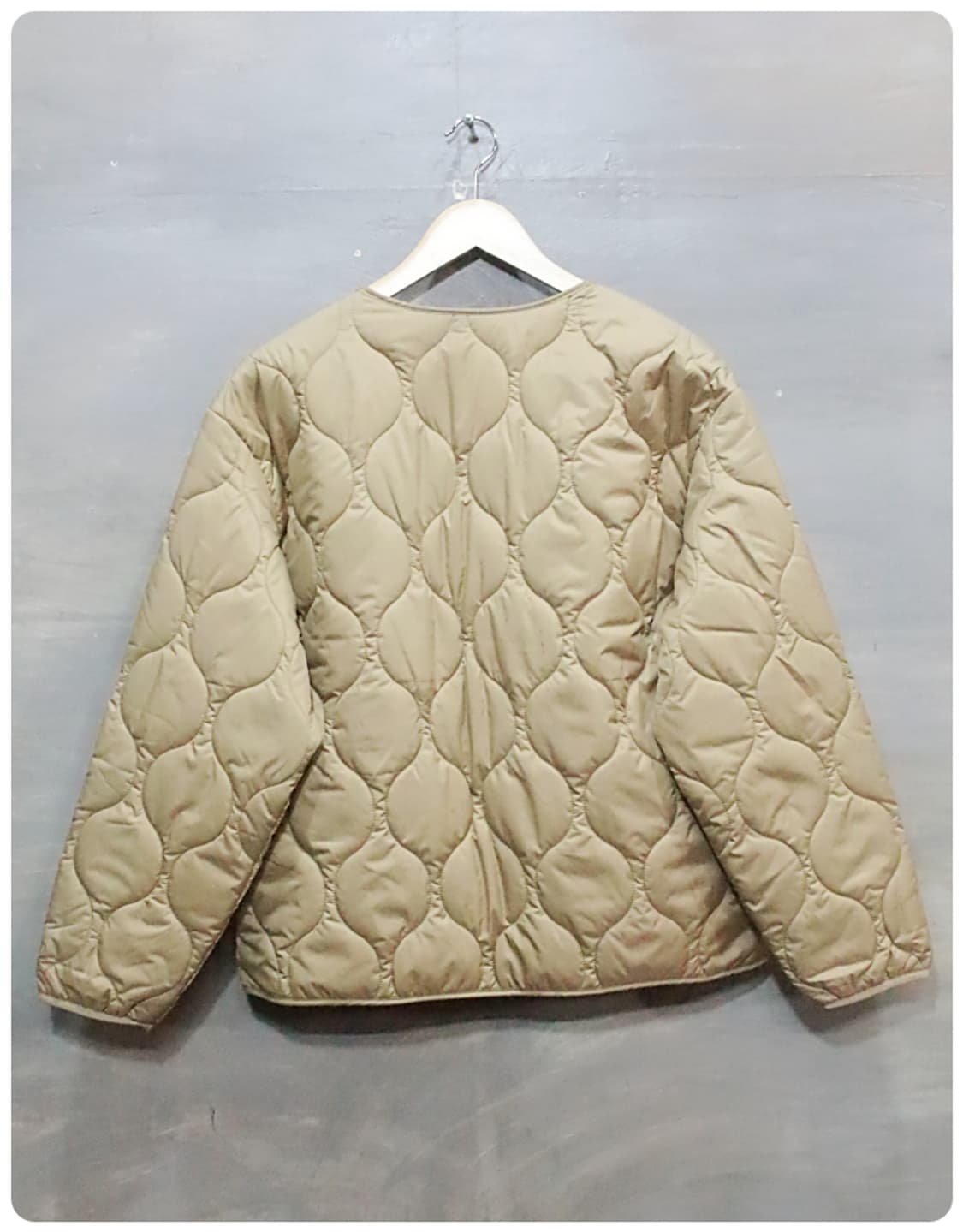 [90] 스케쳐스 22FW 루즈핏 퀼팅 경량 패딩 자켓 상품이미지3