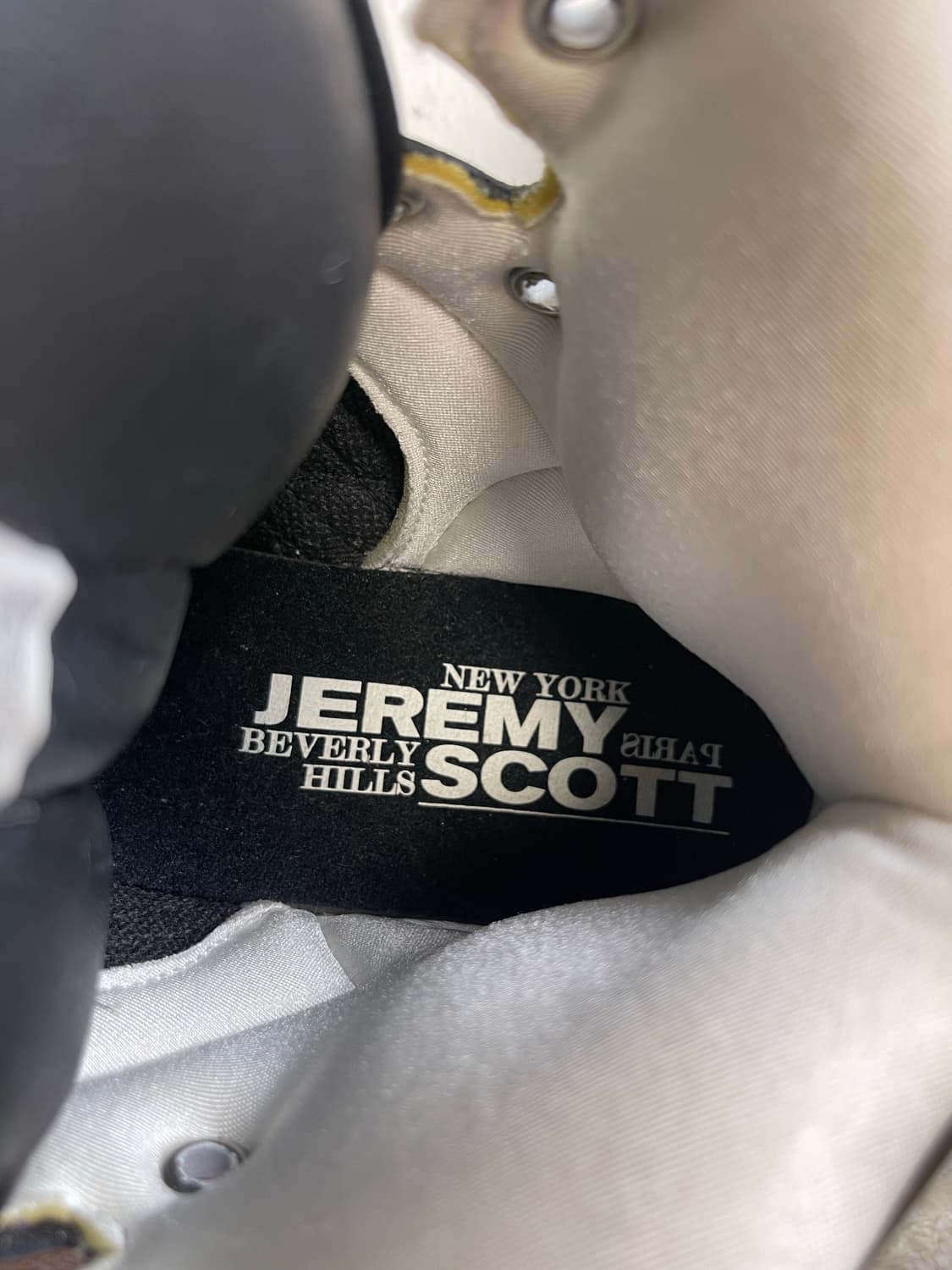 [245-250] 아디다스 제레미스캇 인스팅트 하이 상품이미지6