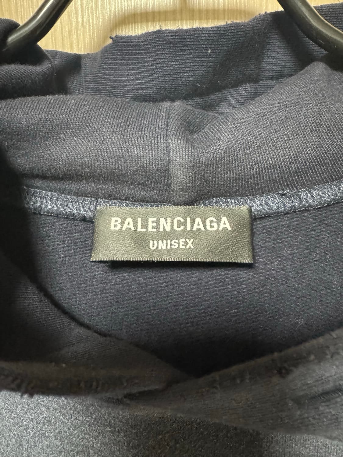 발렌시아가 노코멘트 후드 상품이미지3