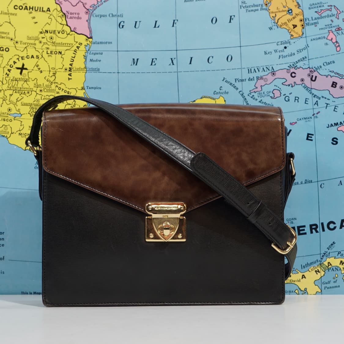 발렌티노 가라바니 빈티지 레더 백 상품이미지1