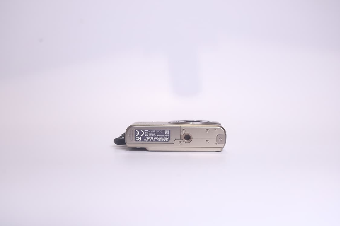 카시오 엑슬림 Z1050 골드  상품이미지6