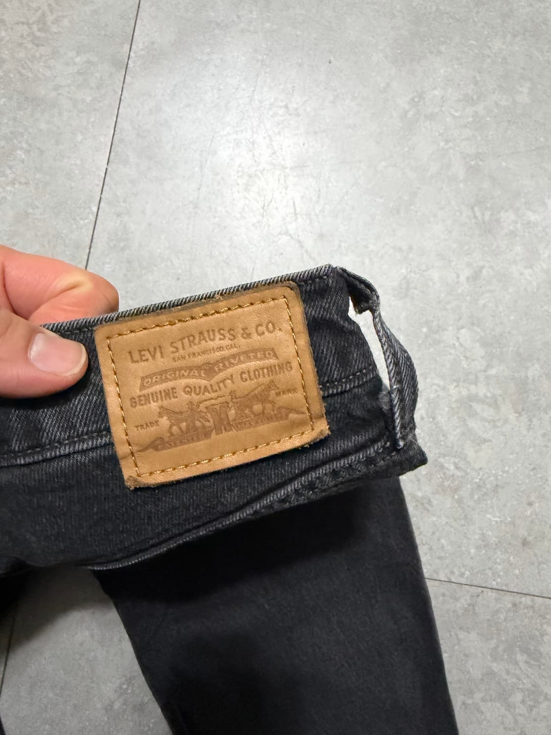 리바이스 프리미엄 부츠컷  빈티지 흑청 데님 크롭  팬츠  상품이미지3