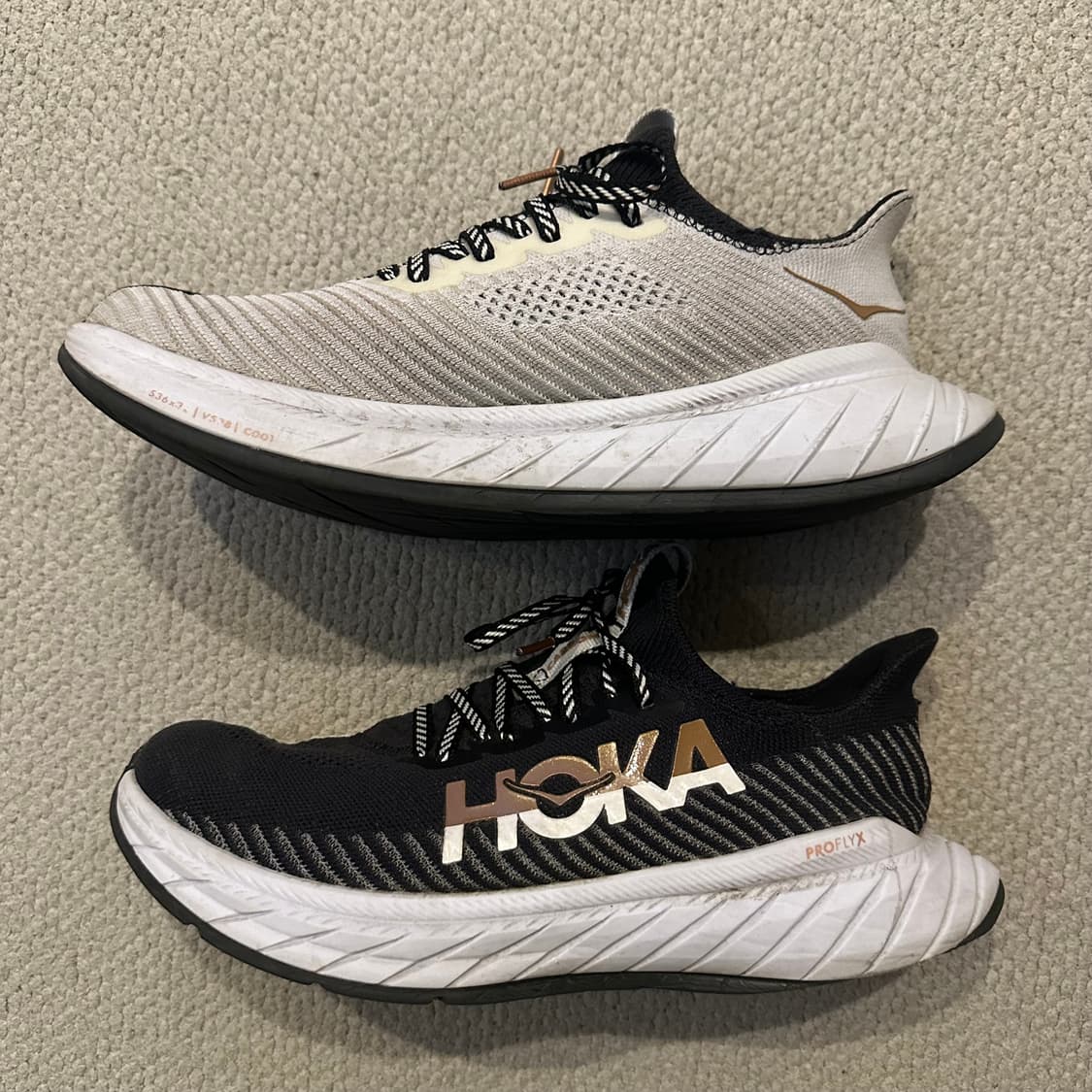호카 HOKA 카본 x3 러닝화 상품이미지9