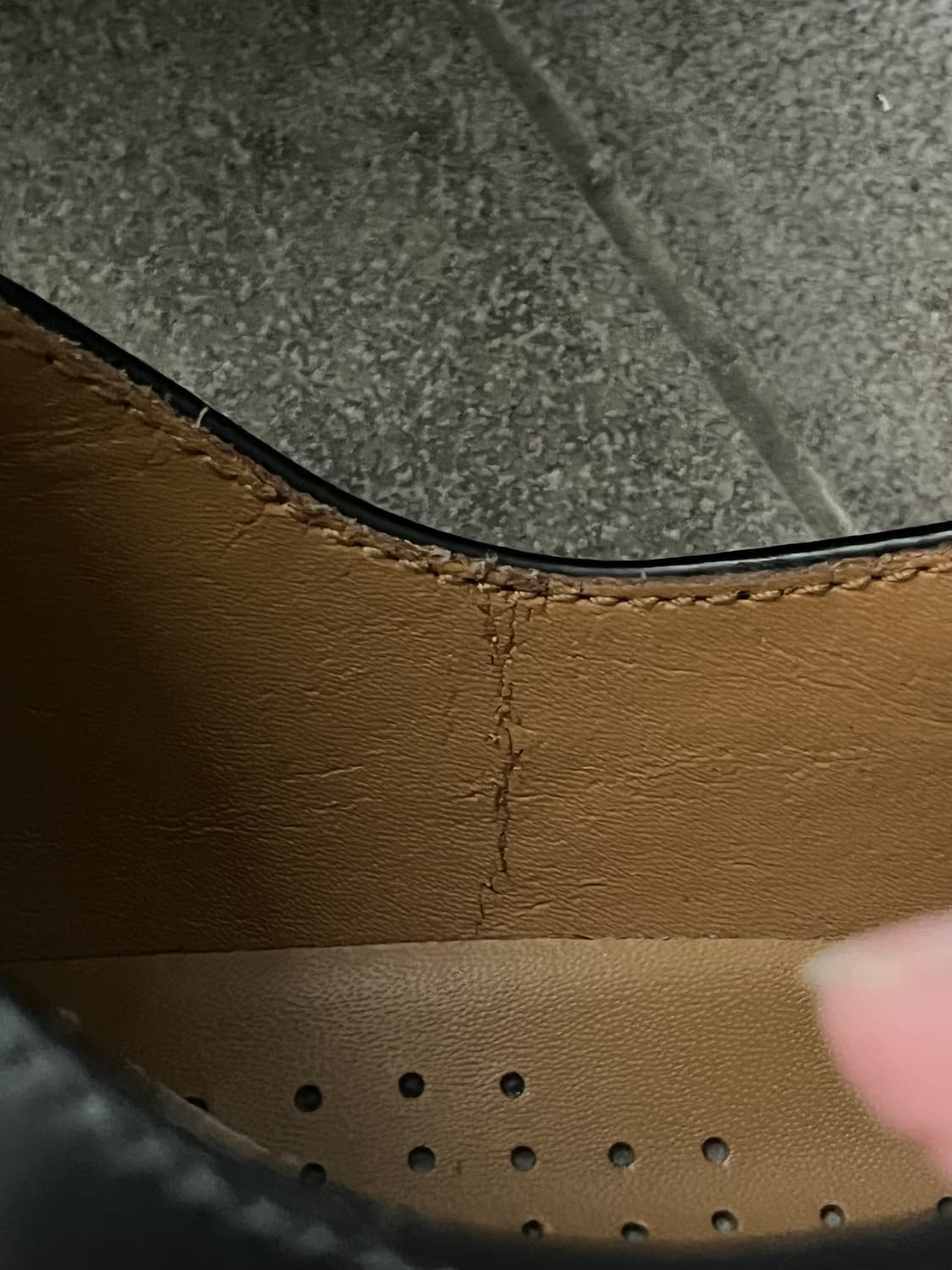 예약중)닥터마틴1461 3홀 스무스 42(270)사이즈 블랙 상품이미지10