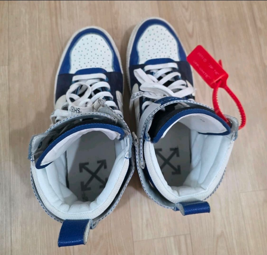 오프화이트(Off-White) 스웨이드 가죽 하이탑 스니커즈 42 상품이미지7