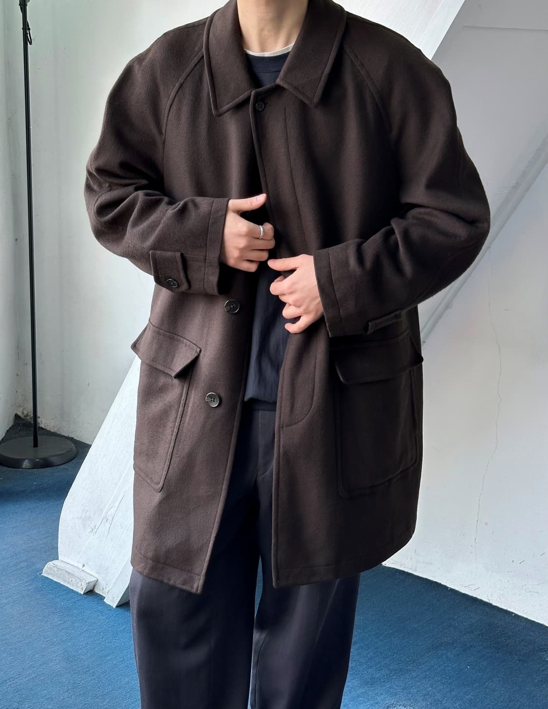 Cashmere wool blend Balmacaan mid coat 상품이미지8