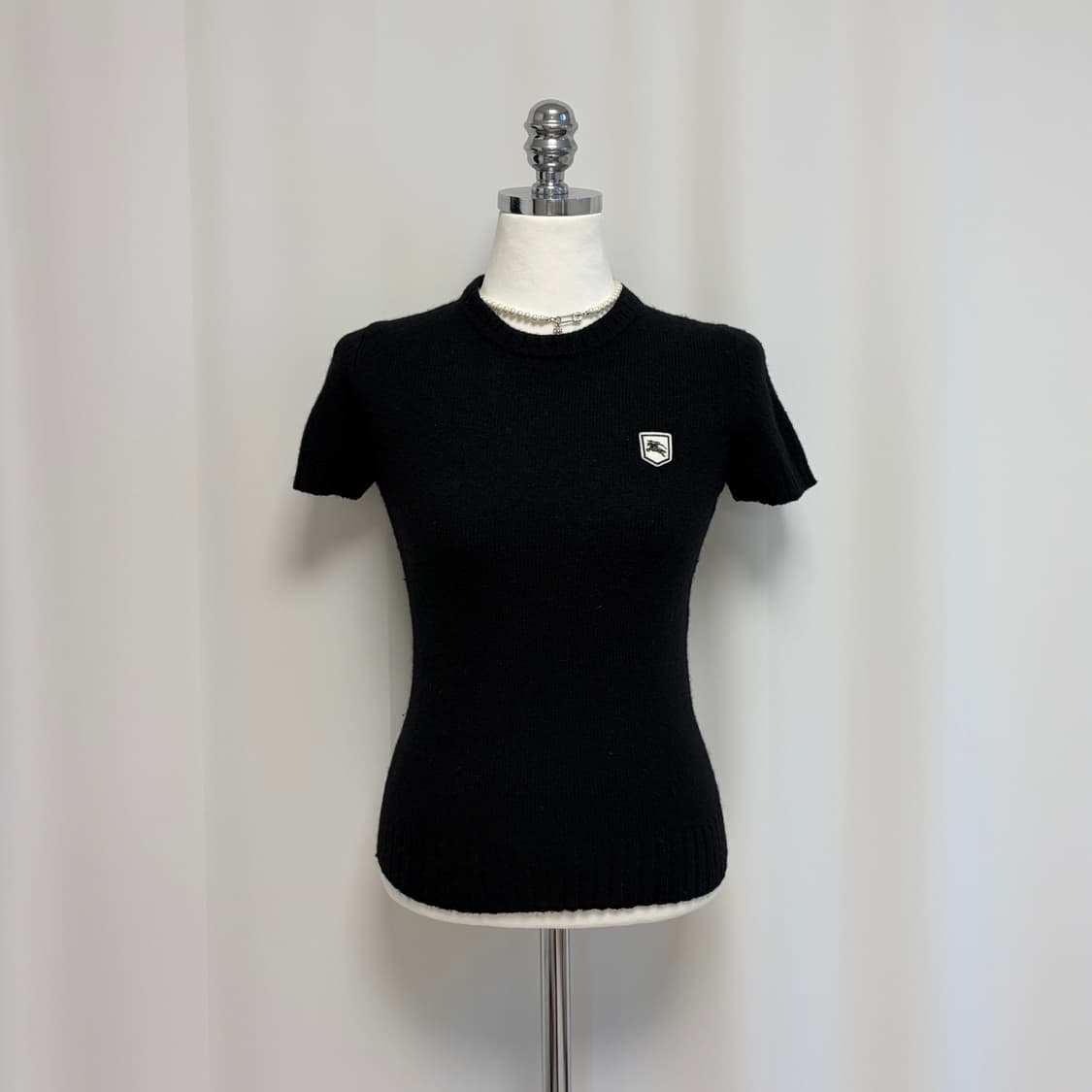 버버리 울 로고 블랙 반팔 니트 상품이미지4