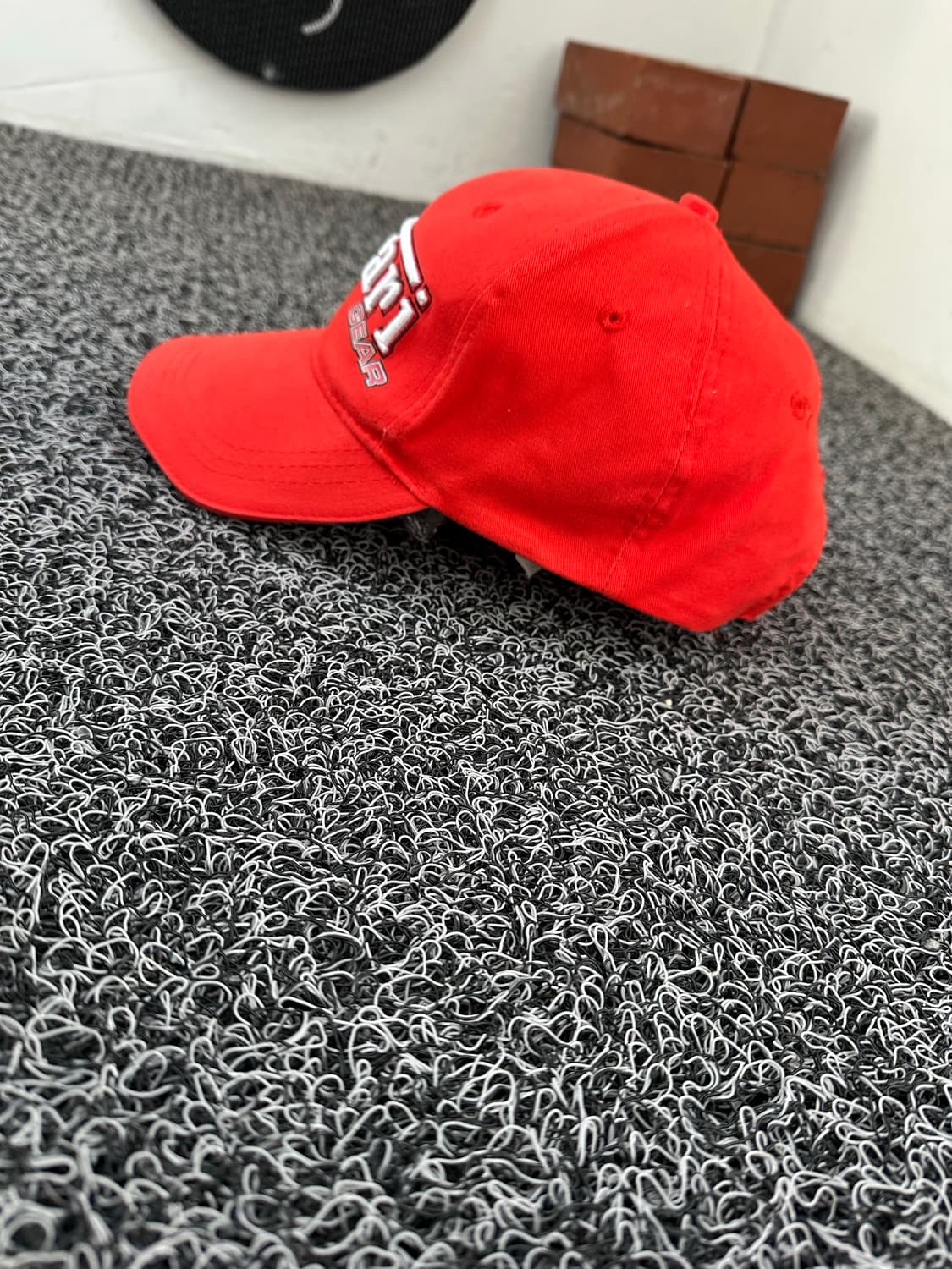 페라리 레드 볼캡 모자 상품이미지2