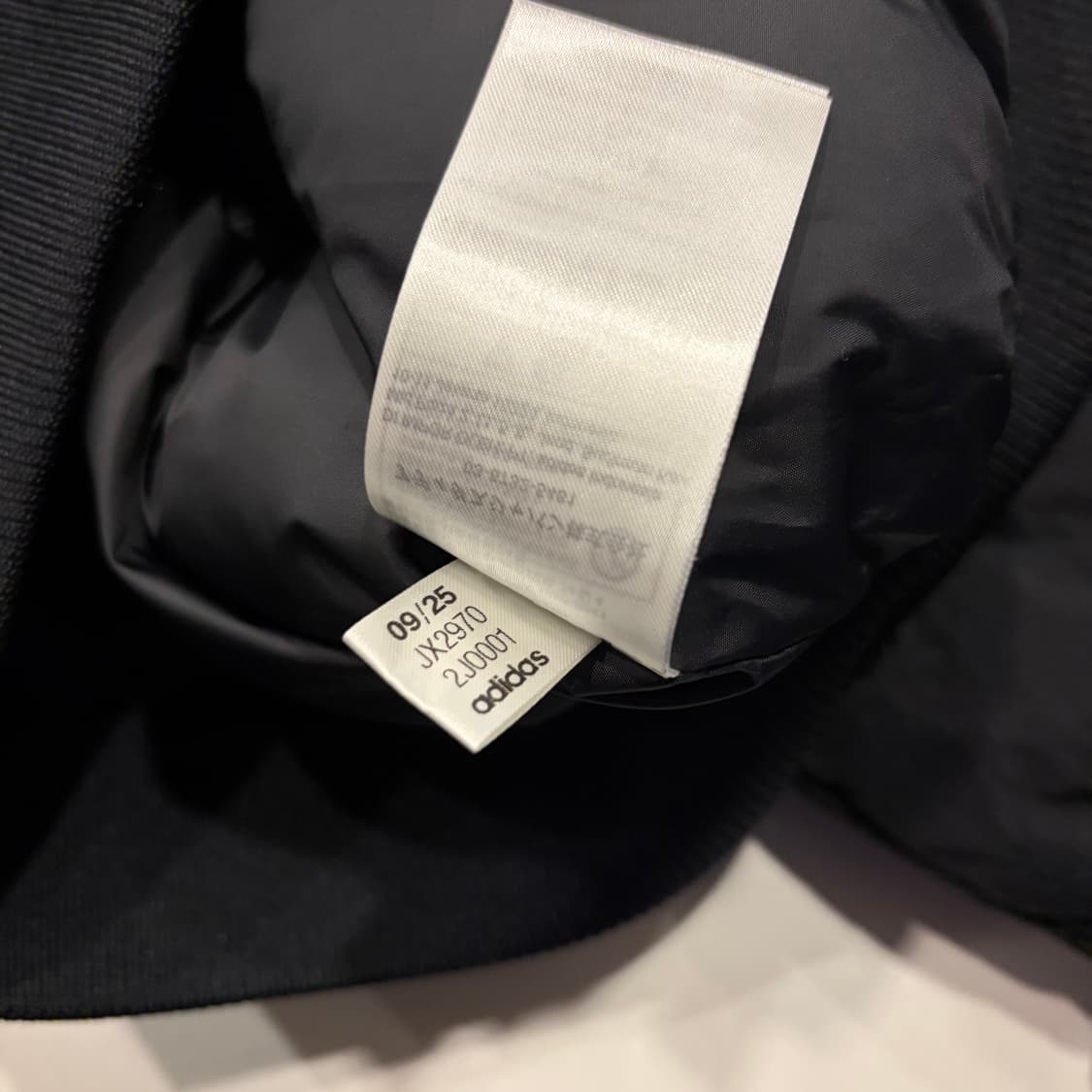 [M] 아디다스 아디컬러 크롭 3선 패딩 블랙 새상품 C810 상품이미지7