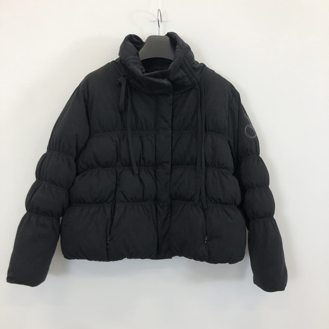 키르시 체리 셔링 숏패딩 1  상품이미지1