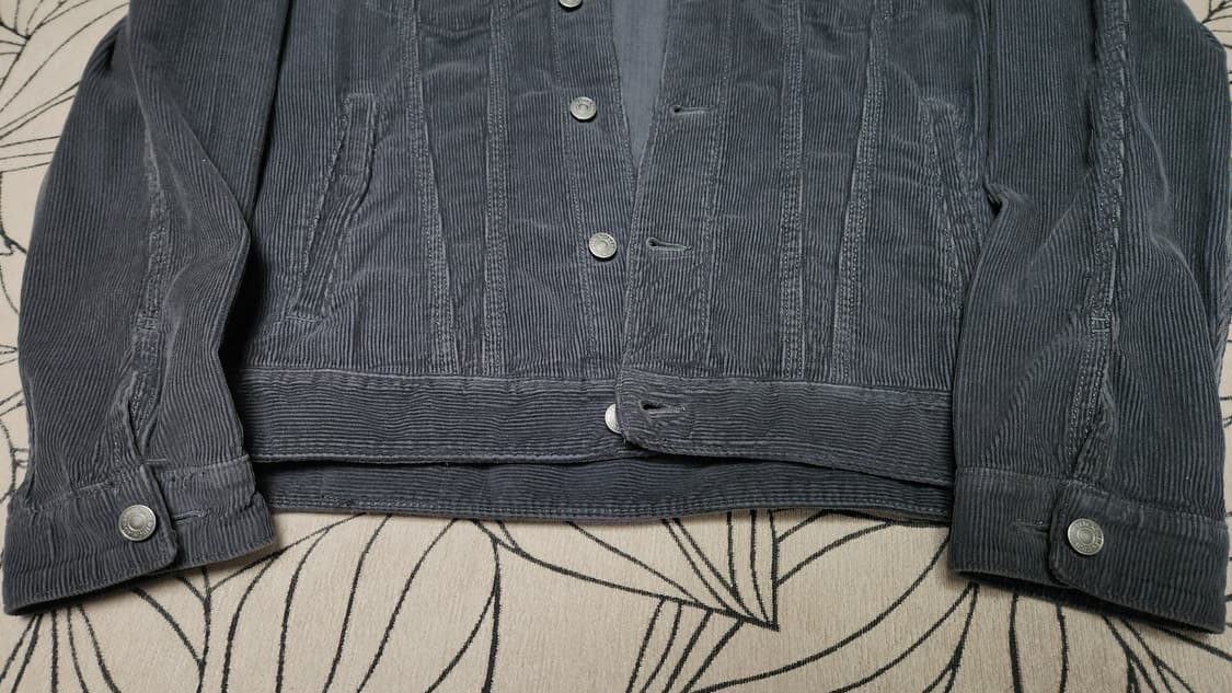 남성 Abercrombie & Fitch 코듀로이 블랙 트러커 자켓 XL 상품이미지4