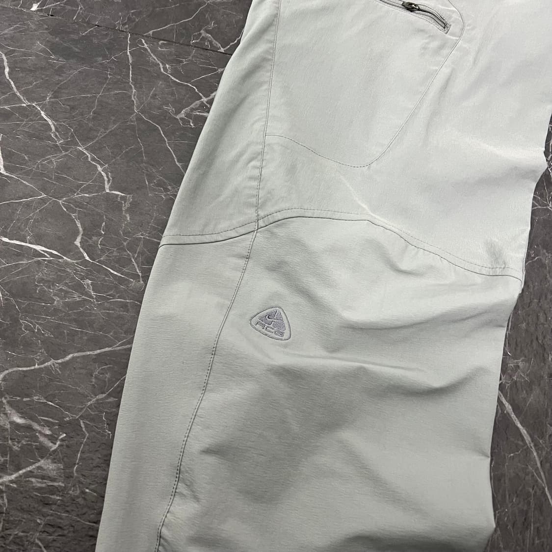 나이키 ACG 로고 루즈 테크 트랙 팬츠 상품이미지6