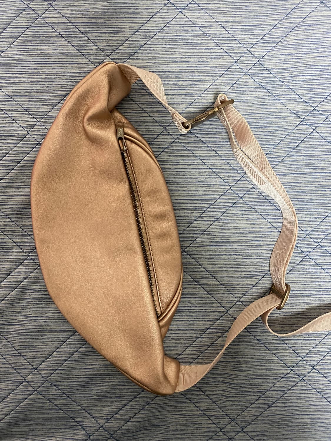 미스치프 힙색 웨이스트백 상품이미지2