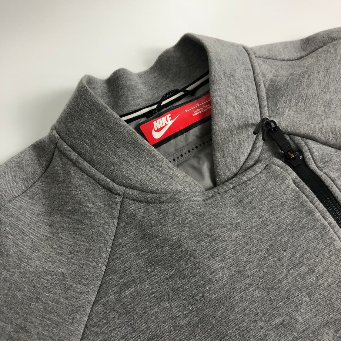 나이키 테크팩 에어로로프트 모토 점퍼 우먼L 상품이미지3