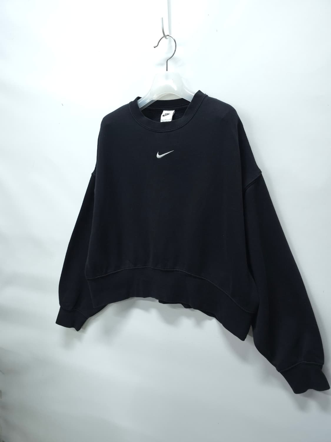 나이키 솔로스우시 크롭오버핏 맨투맨 (66~77) 상품이미지2