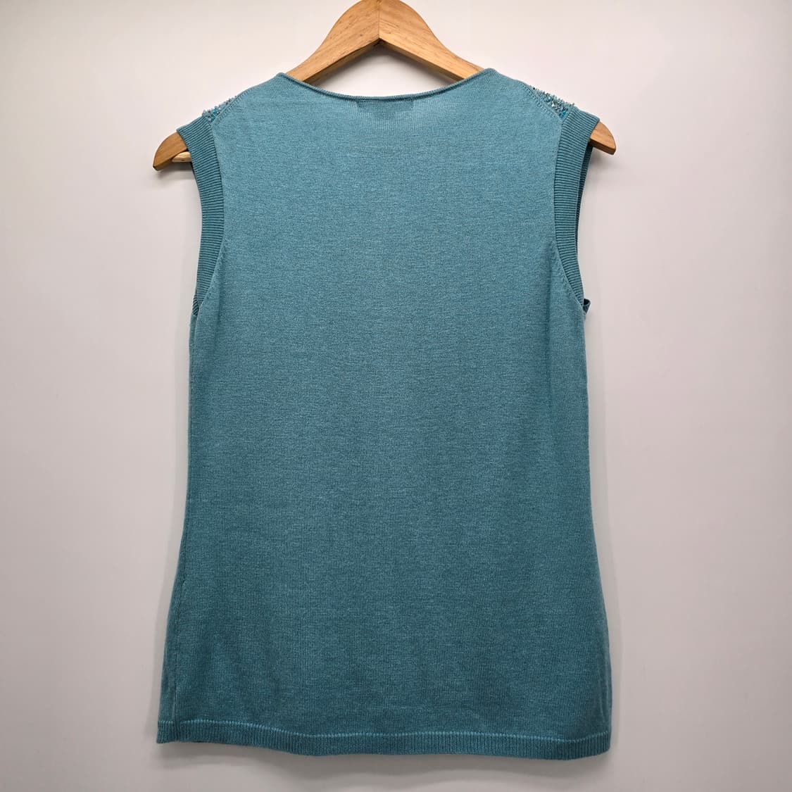 비즈 디테일 니트 슬리브리스 상품이미지9