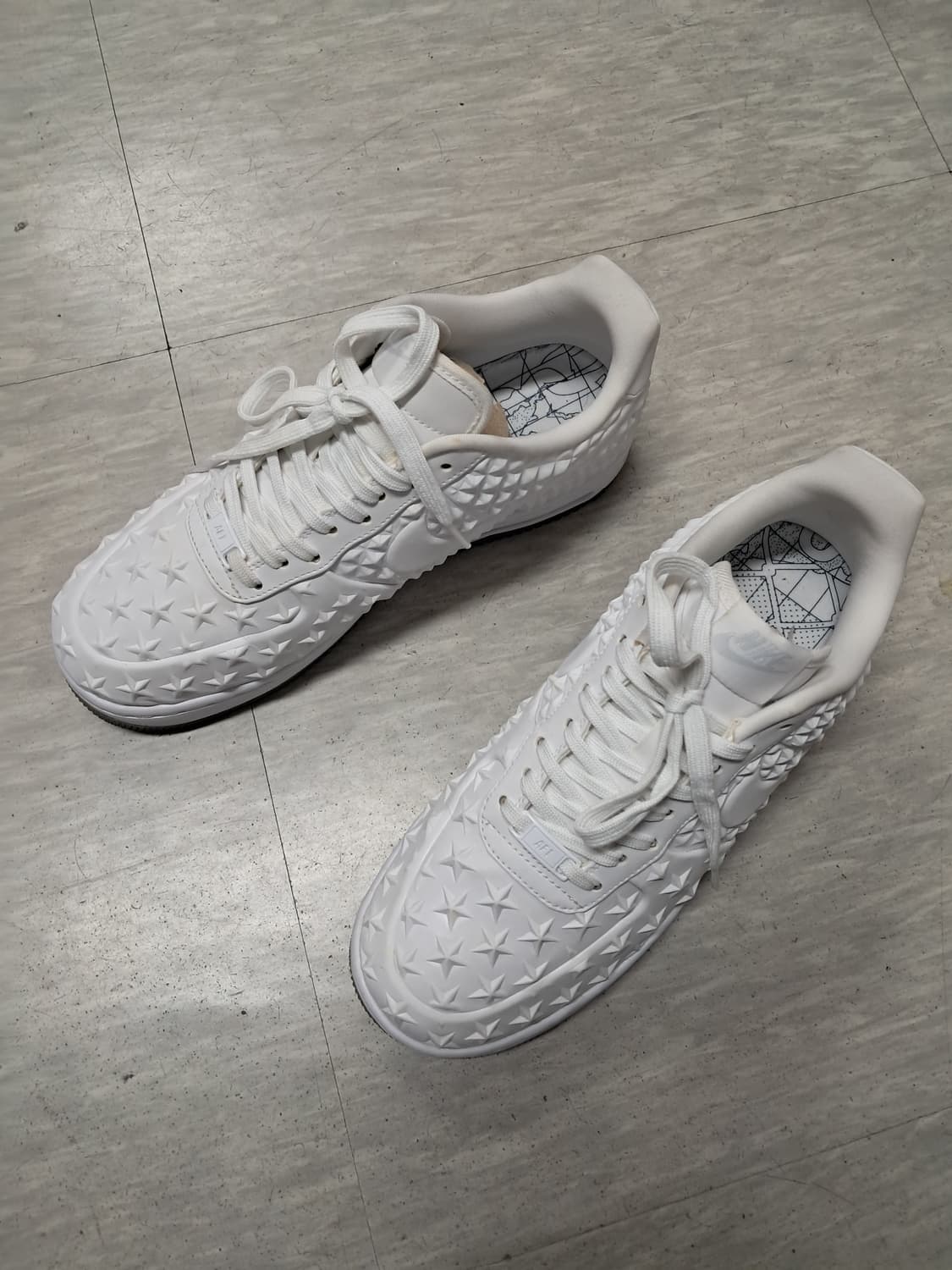 나이키 에어포스1 올백 별 패턴 스니커즈 상품이미지1