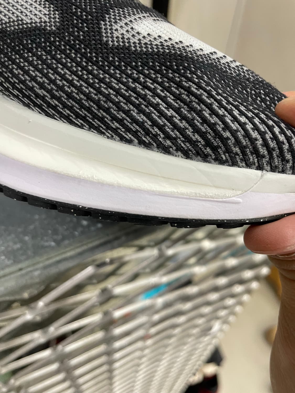 나이키 보메로 17 스모크 그레이 270 (gr-4474) 상품이미지7