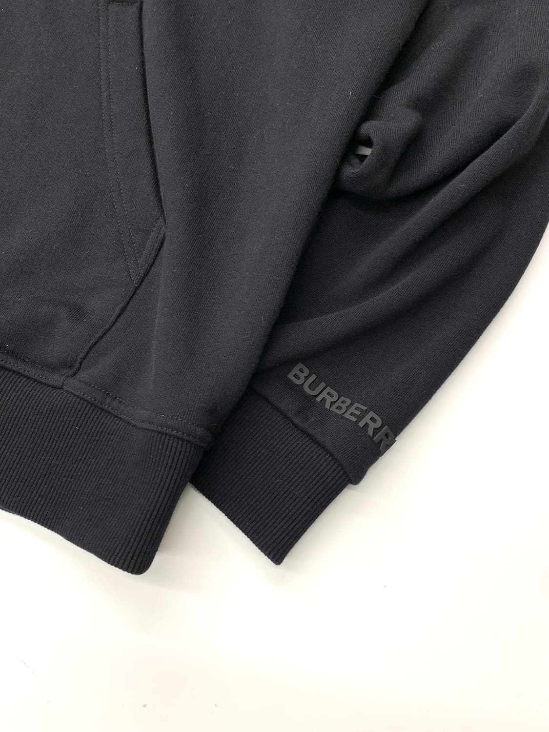 Burberry 버버리 22SS 블랙 클래돈 몬스터 스웻셔츠   상품이미지5