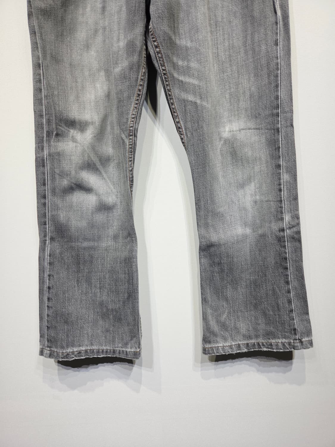 리바이스(Levi's) 527 로우 부츠컷 그레이 데님 팬츠 상품이미지4